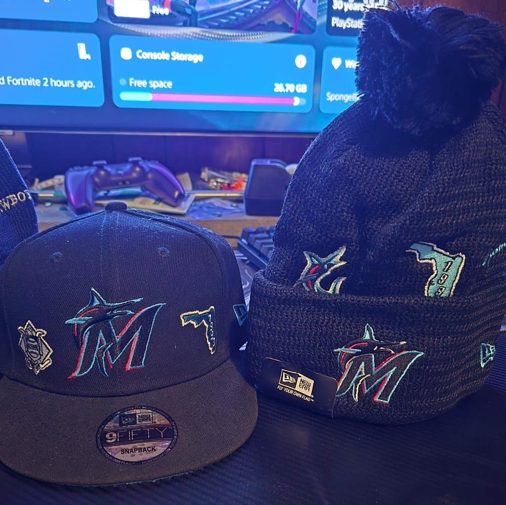 Miami marlins snapback hat and beanie bundle